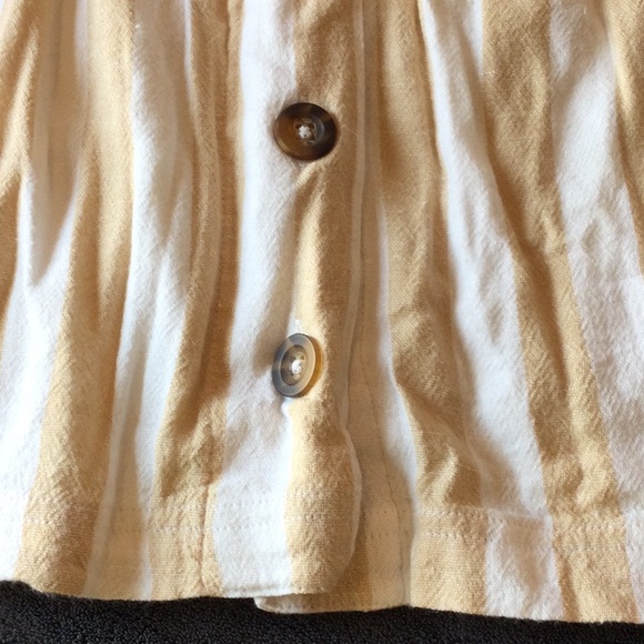 Hollister yellow and white linen striped skirt, small. - Picture 4 of 5